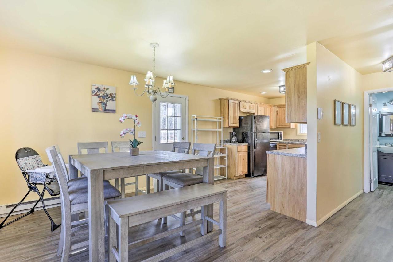 Peaceful Poconos Home With Lake And Pool Access! Long Pond Eksteriør billede